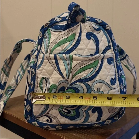 Vera Bradley small travel duffel bag in Mediterranean White - Picture 2 of 5